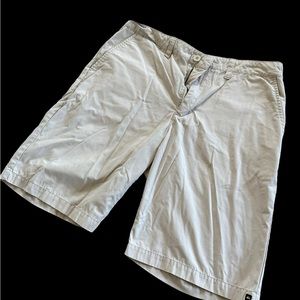 Quiksilver Shorts size 34